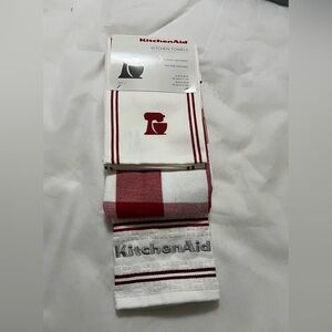 KitchenAid Set of 3 - Red and White Towel Trio
